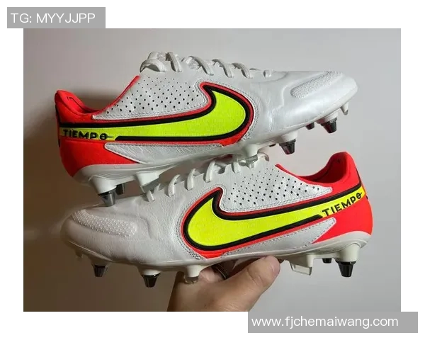 传奇足球鞋与球星的传奇故事谁是背后英雄揭秘